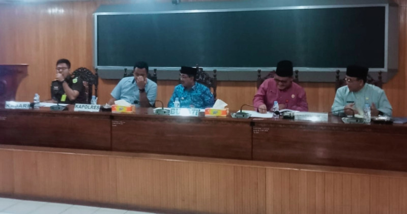 Konflik Lahan Badang, Pemkab Undang Poktan Mediasi, Bupati Beberkan Sejumlah Pakta