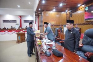 Bupati Anwar Sadat Ikuti Rapat Paripurna Ke Tiga di DPRD Tanjabbar