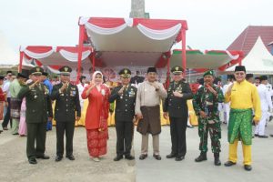 Bupati Tanjabbar Pimpin Upacara Harla Pancasila 2024