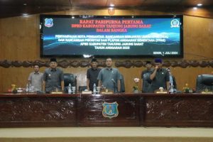 Rapat Paripurna DPRD Tanjabbar, Paparan Bupati Terkait KUA APBD dan PPAS 2025
