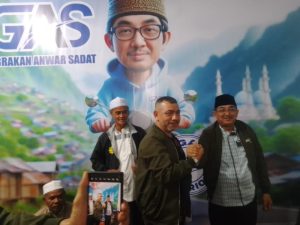 Resmikan Posko Pemenangan Tim Ok Gas UAS-Katamso Gelar Doa Bersama