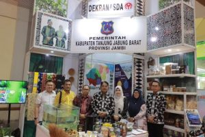 Bupati Anwar Sadat Promosikan Potensi SDA Tanjabbar di Otonomi Expo 2024, Ajak Investor Berinvestasi