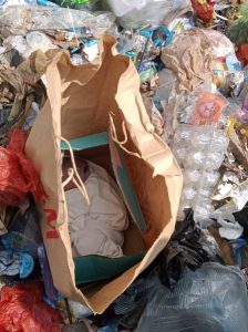 Breaking News: Heboh Petugas Kebersihan Tanjabbar Temukan Bayi di Tumpukan Sampah
