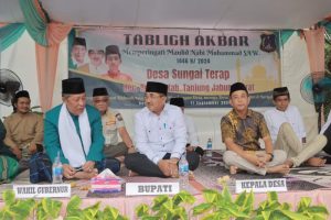 Anggota DPRD Tanjabbar Hadiri Tabligh Akbar di Desa Sungai Terap
