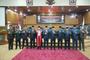 Pj Bupati Tanjabbar Hadiri Paripurna Istimewa Pelantikan Ketua DPRD