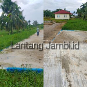 Terkesan Asal Jadi, Proyek Right Beton Kelurahan Bram Itam Kiri Sudah Rusak