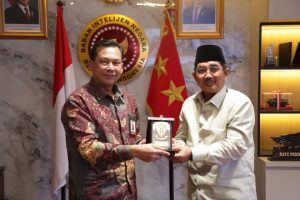Bupati Tanjabbar Teken Naskah Perjanjian Hibah, Barang Milik Daerah dengan BIN