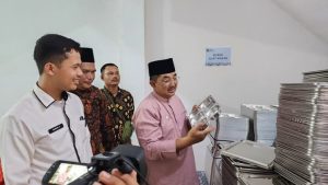 Pastikan Kesiapan Program MBG, Bupati Anwar Sadat Tinjau Dapur SPPG Yayasan Prabu Center 08