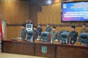 DPRD Tanjabbar Gelar Rapat Paripurna, Bupati Sampaikan Tanggapan Atas Pandangan Fraks