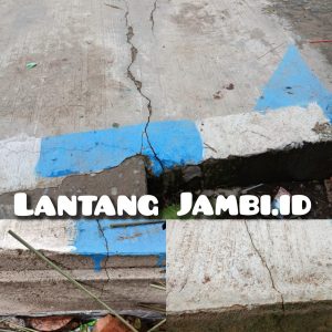 Dibandrol Hingga Ratusan Juta, Proyek DAU Kelurahan Bram Itam Kiri Sudah Retak dan Patah