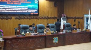 DPRD Tanjabbar Gelar Rapat Paripurna Penyampaian Nota Pengantar 2 Raperda Pemkab dan 3 Raperda Inisiatif
