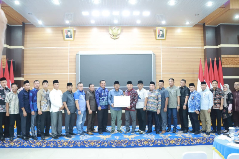 DPRD dan Pemkab Tanjabbar Gelar Rapat Bersama, Bahas Soal PI 10 Persen 