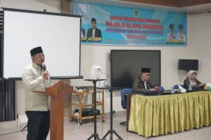 Bupati Tanjabbar Buka Rakorda Majelis Ulama Indonesia