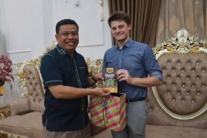 Tanjabbar Menuju Industri Kelapa Terpadu, Wabup Katamso Audiensi dengan Aachen University dan RoeKl