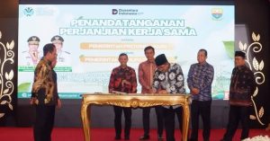 Dorong Sampah Jadi Energi Listrik, Bupati Tanjabbar Hadiri Penandatanganan PSEL