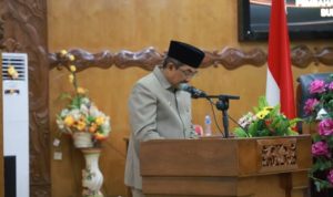 Hadiri Paripurna Bupati Tanjabbar Sampaikan Tanggapan Atas Pemandangan Umum Fraksi DPRD 
