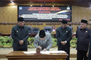 Hadiri Paripurna Kedua DPRD, Wabup Katamso Sebut Pentingnya Sinergi Eksekusi dan Legislatif 